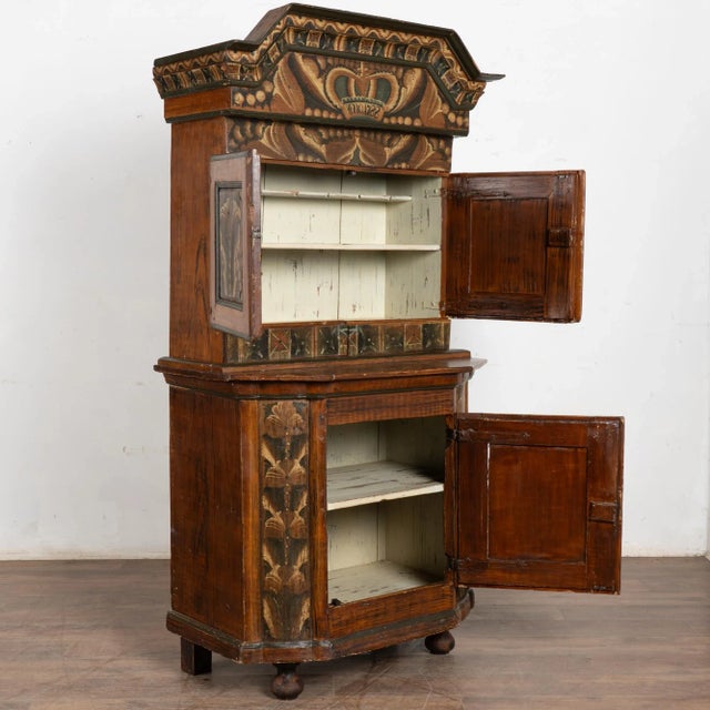 A wonderful example of Swedish country craftsmanship and folk art painting from the Dalarna region of Sweden. This...