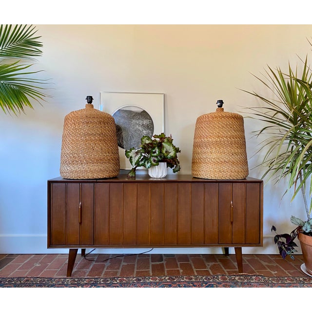 Made Goods Made Goods Radcliff Woven Rattan Table Lamps, a Pair For Sale - Image 4 of 4