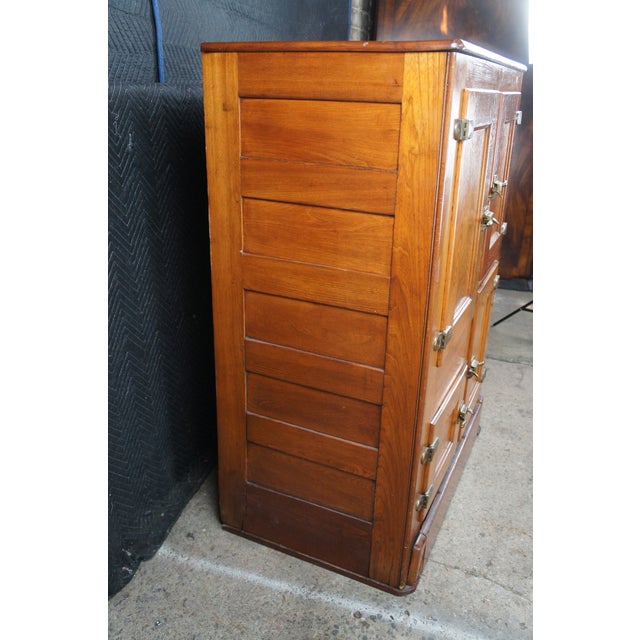 1910s Antique Quarterswan Oak Farmhouse Kitchen Ice Box Refrigerator Bar Cabinet For Sale - Image 11 of 16