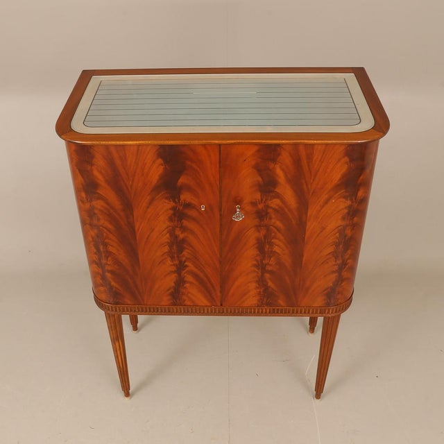 Mid-Century Swedish Grace Bar Cabinet from Forenade Mobler, 1940s For Sale - Image 4 of 12