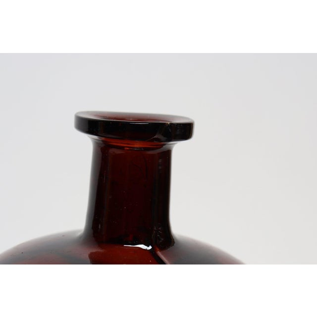 Set of Three Vintage Amber Glass Apothecary Bottles by Owens Illinois Glass Co. For Sale - Image 14 of 18