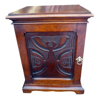Antique English Arts and Crafts Oak Collectors Cabinet, 1900 For Sale