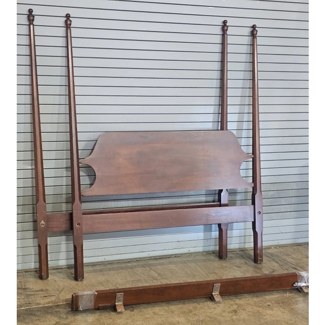 Craftique Mahogany Queen Size Pencil Post Carved Bed Made in North Carolina For Sale - Image 4 of 9