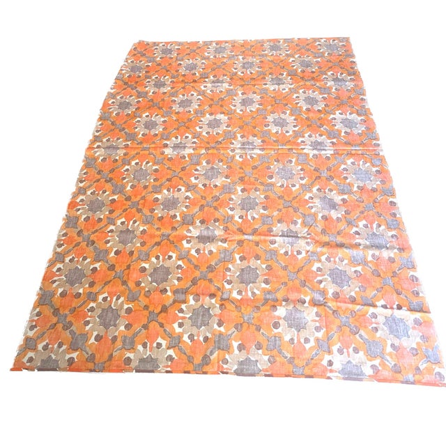 1970s Vera Neumann "Gray Optic Flower" Cotton Tablecloth For Sale - Image 11 of 12