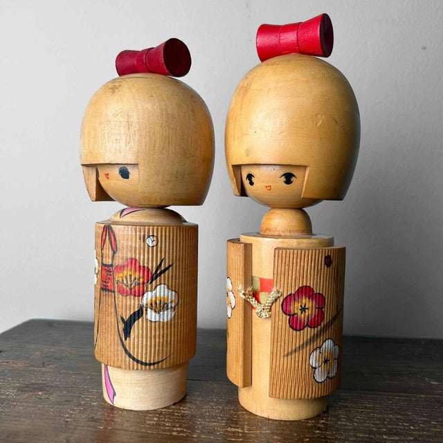 Vintge Japanese Kokeshi Figurines by Tomio Ishida, 1970s, Set of 2 For Sale - Image 6 of 11