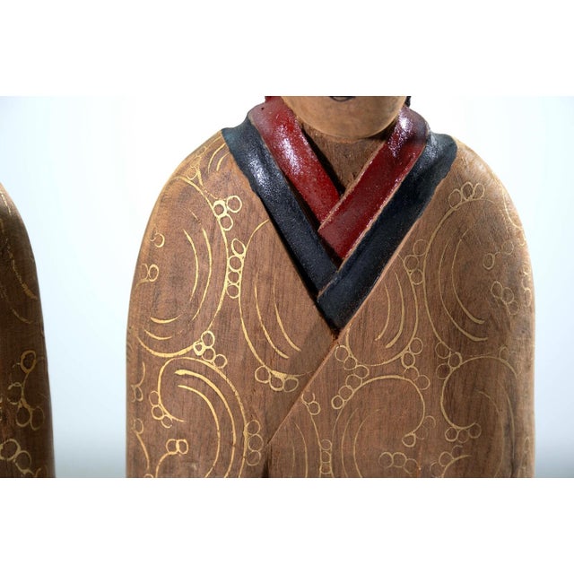 Pair of Vintage Chinese Wood Hand Painted Lacquer Figurine Sculptures Shanghai For Sale - Image 12 of 14