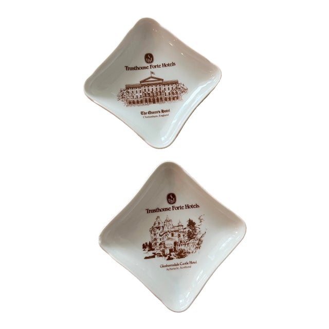Mid-Century French Porcelain Pin Dishes for European Hotels, Pillivuyt, France -Set of 2 For Sale
