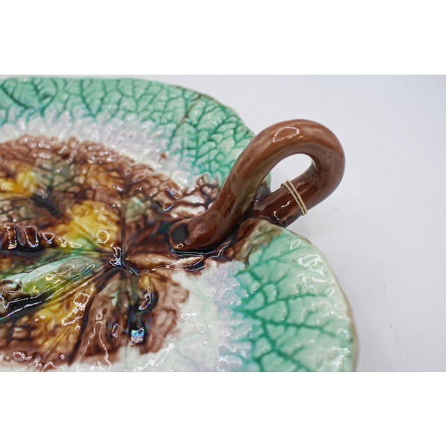 Circa 1880 English Majolica Begonia Leaf Serving Tray For Sale In Raleigh - Image 6 of 6