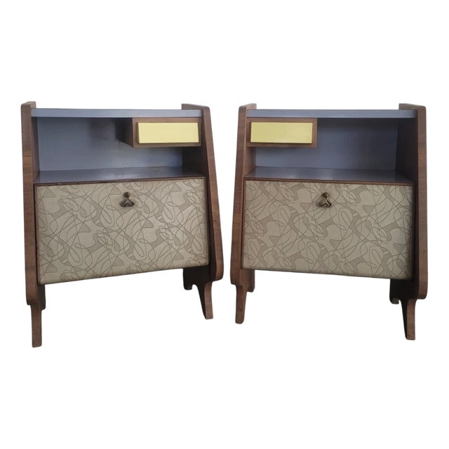 Mid-Century Italian Nightstands, 1970s, Set of 2 For Sale