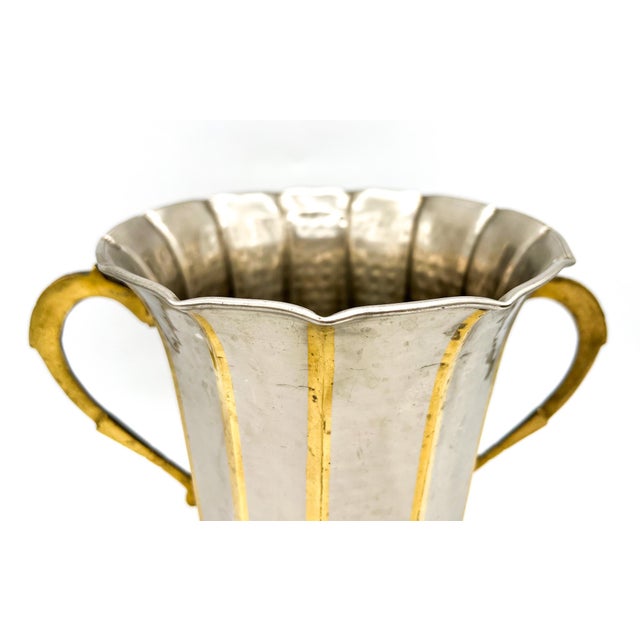 Vintage Hammered Brass & Silver Tone Double Handle Cachepot / Wine Cooler – Hollywood Regency / Neoclassical For Sale - Image 11 of 13