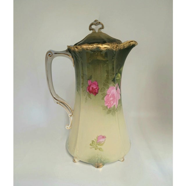 This beautiful piece would make a wonderful addition to your collection, or a perfect start!