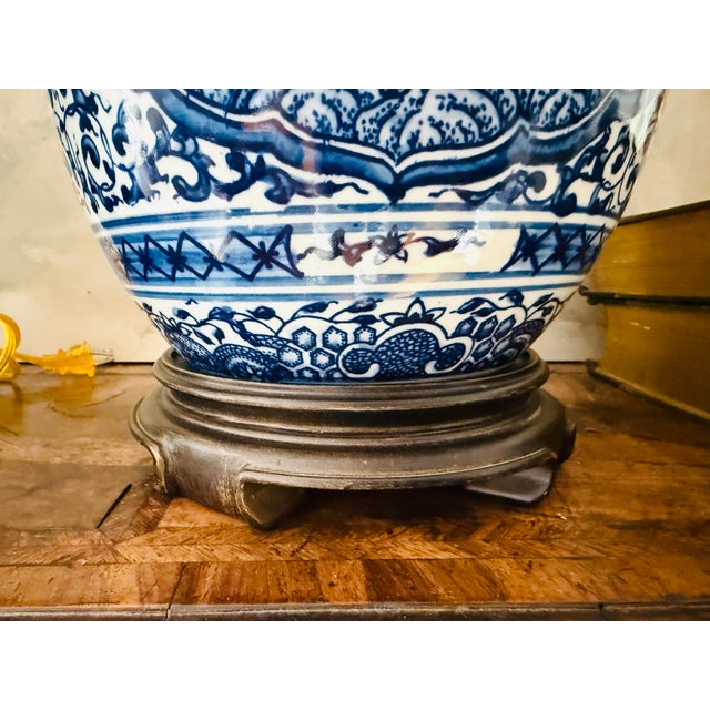 Vintage Chinoiserie Blue and White Ginger Jar Pagoda Lamps - A Pair For Sale - Image 9 of 12