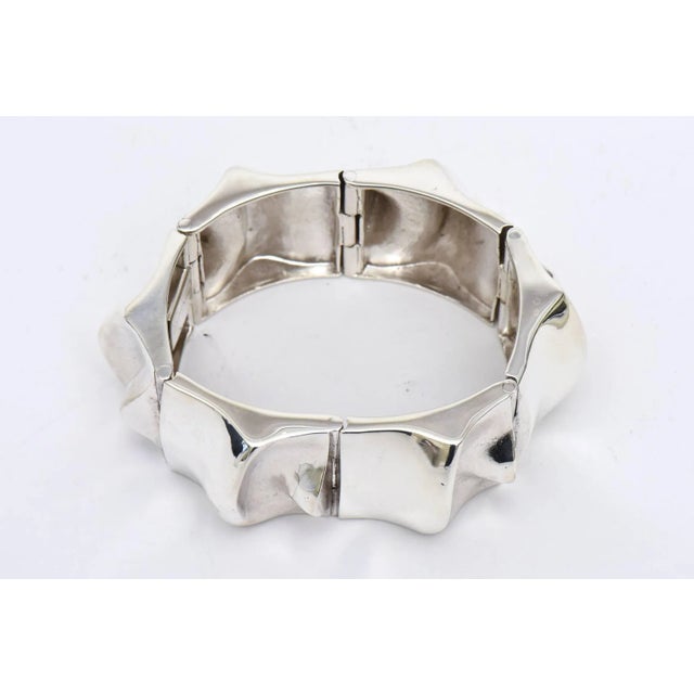 Modern Vintage Signed Sirokoro Sterling Silver Sculptural Cuff Bracelet Finland Rare For Sale - Image 3 of 9