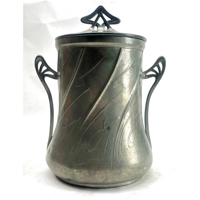 Art Nouveau Cookie Tin from C. Kurz & Company, 1930 For Sale - Image 3 of 10