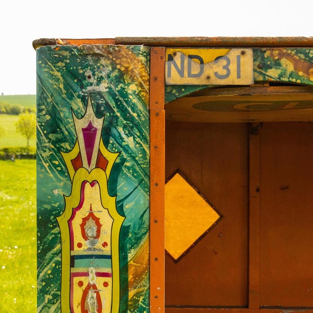 Handpainted Fairground Dodgems Ticket Booth, 1950s For Sale - Image 3 of 18