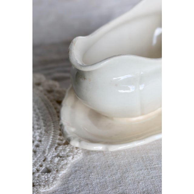 Antique Ivory Earthenware Gravy Boat from Villeroy & Boch, 1970s For Sale - Image 6 of 10