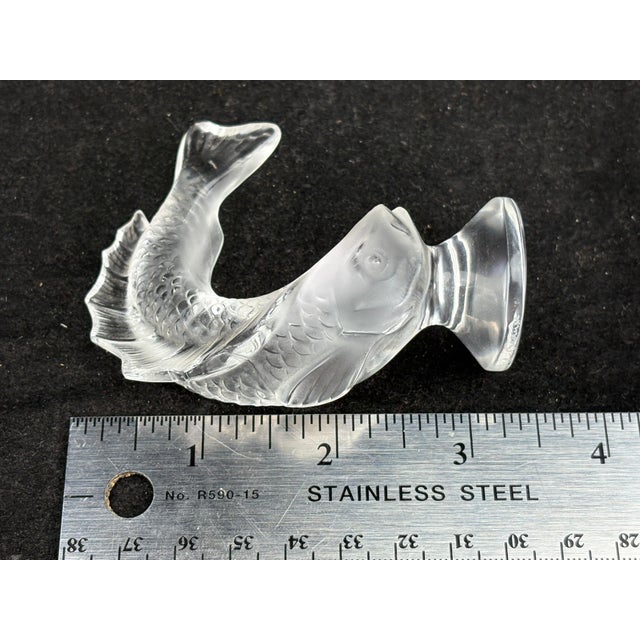 Lalique Vintage Lalique Crystal Koi Fish Figurine – Signed For Sale - Image 4 of 8