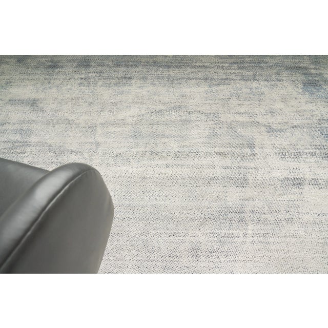 Transitional Exquisite Rugs Fine Pure Silk Hand-Knotted Silk White/Blue Rug-8'X10' For Sale - Image 3 of 5