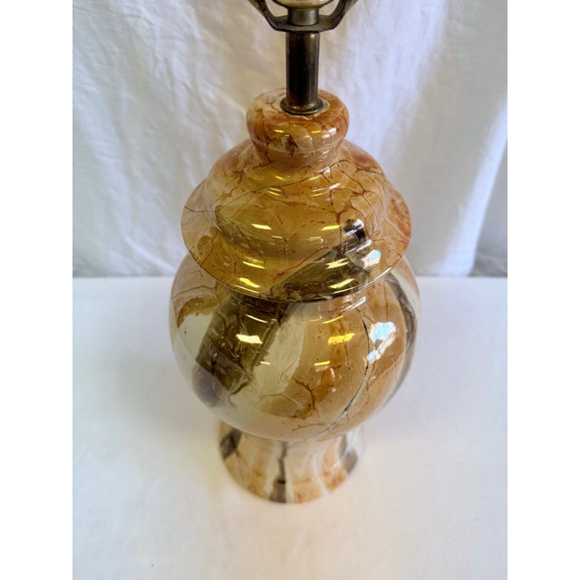 Mid 20th Century Vintage Chinoiserie Asian Style Ginger Jar Table Lamp in Luster Glaze For Sale - Image 5 of 9
