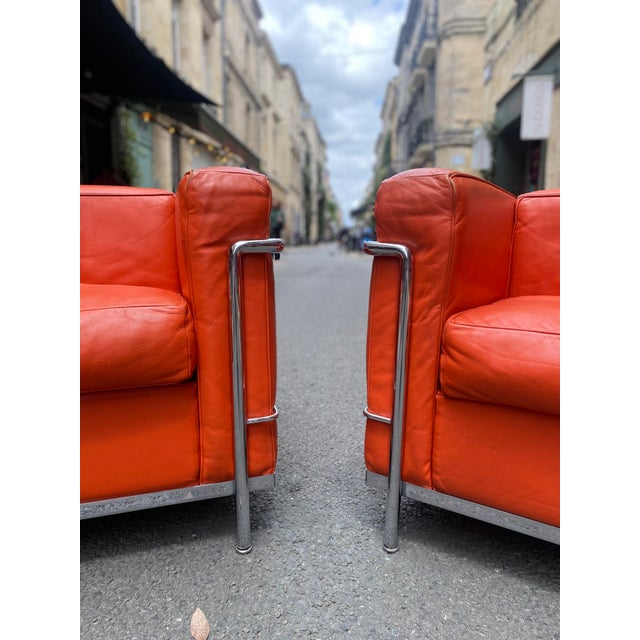 1990s LC2 Armchairs by Le Corbusier for Cassina, 1990s, Set of 2 For Sale - Image 5 of 12
