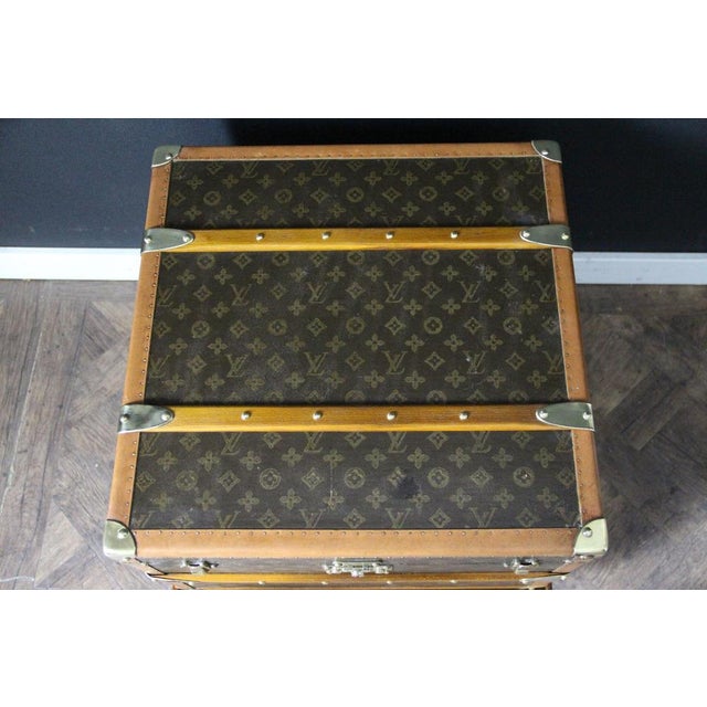 Small Monogram Trunk from Louis Vuitton, 1920 For Sale - Image 17 of 18