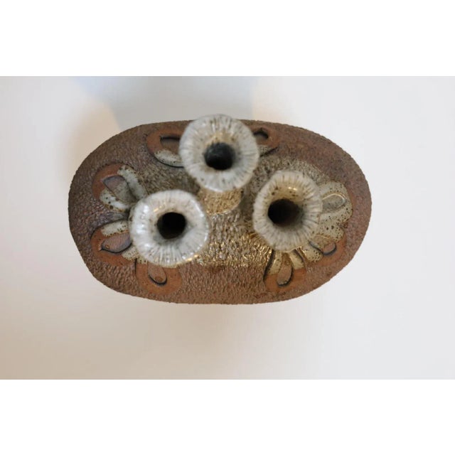 Abstract Mid 20th Century Studio Pottery Sculpted Vessels by Ken Stevens - Set of 3 For Sale - Image 3 of 13
