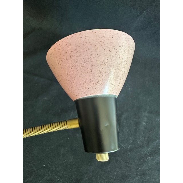 1950s Mid-Century Modern Dual Gooseneck Desk Lamp; Pink and Black Metal Cones For Sale - Image 9 of 14