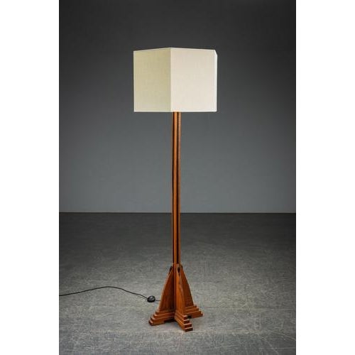 Amsterdam School Standing Lamp, 1930s For Sale - Image 11 of 11