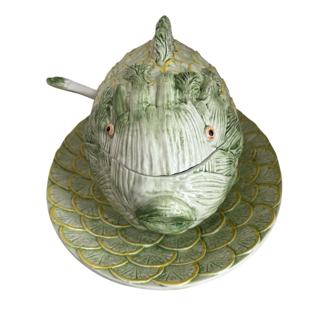 Vintage Italian Majolica Vegetable Fish Form Glazed Ceramic Soup Tureen With Platter For Sale - Image 4 of 9