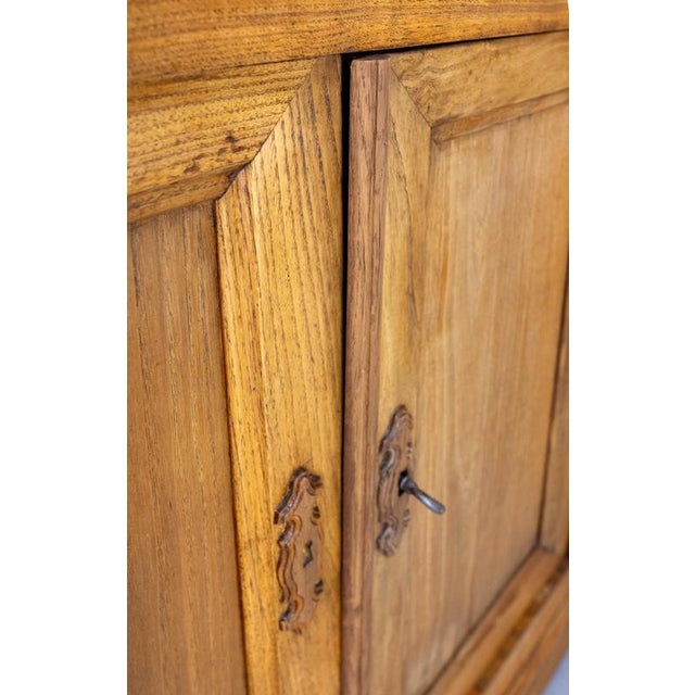 Mid 19th Century Louis Philippe French Chestnut Bookcase For Sale - Image 13 of 18