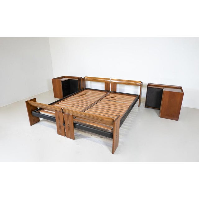 Artona Bed by Afra and Tobia Scarpa for Maxalto, with Matching Nightstands, Italy, 1970s This piece is attributed to the...