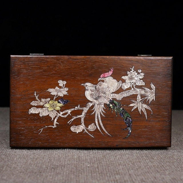 Wooden Box With Mother-of-Pearl Bird and Floral Inlay For Sale In Los Angeles - Image 6 of 9