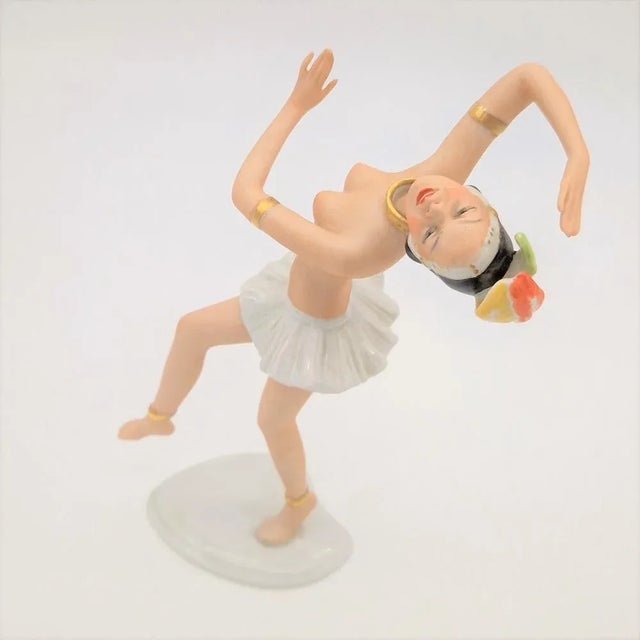Porcelain Figure Dancer of Wallendorf Germany, 1950s For Sale - Image 6 of 9