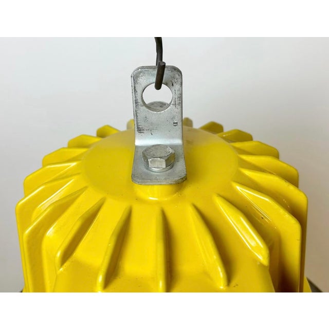 Industrial Yellow Explosion Proof Lamp with Grey Enameled Shade from Elektrosvit, 1990s For Sale - Image 12 of 16