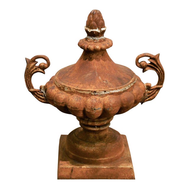 Early 20th Century French Cast Iron Garden Finial For Sale
