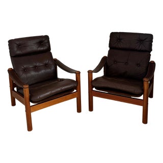 Danish Lounge Chairs in Teak and Leather by Ebbe Gehl & Søren Nissen, 1970s, Set of 2 For Sale