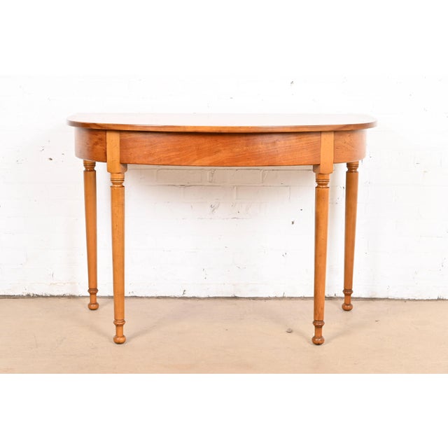 Stickley American Colonial Carved Cherry Wood Demilune Console Table or Entry Table, Circa 1960s For Sale - Image 12 of 12