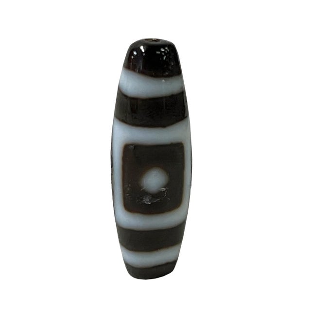 Chinese Handmade Agate Stone Pattern Oval Dzi Bead Pendant For Sale - Image 4 of 8