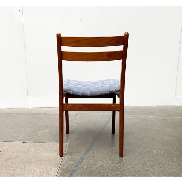 Set of Minimalist Pattern Chair, 1960s For Sale - Image 18 of 18