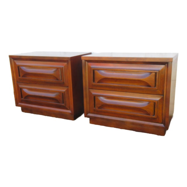 Mid Century Modern Nightstands End Side Bedside Tables a Pair 6292 For Sale