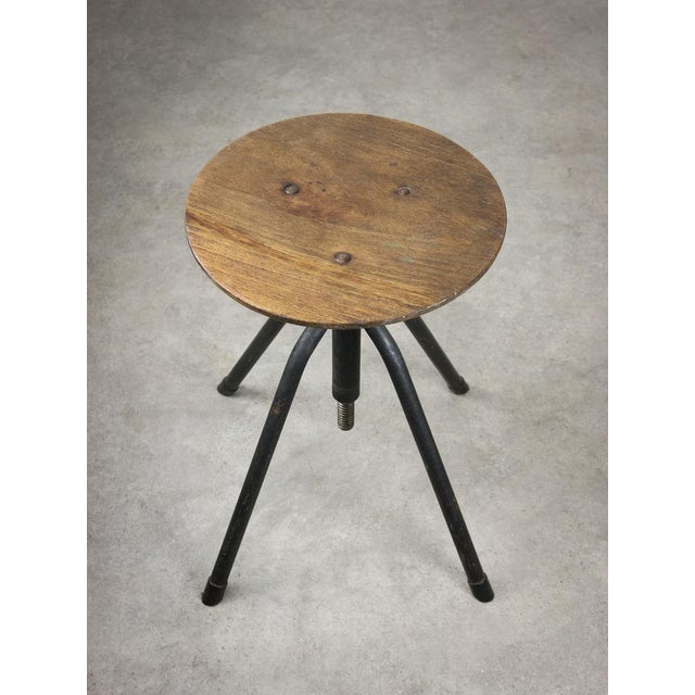 Mid-Century Industrial Italian Black Metal and Plywood Swivel Stool, 1950s For Sale - Image 11 of 12