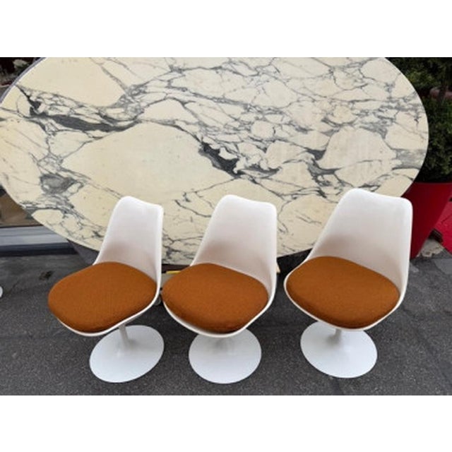 Vintage Tulip Chairs by Eero Saarinen for Knoll International, 1980s, Set of 6 For Sale - Image 6 of 15