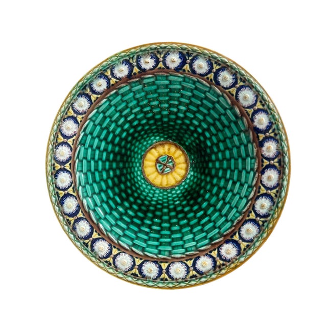 Italian Wedgwood Majolica Plate For Sale - Image 3 of 7