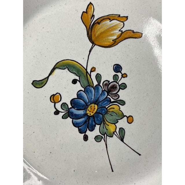 French Faience Plate with Large Central Blue Flower from Nevers, Late 18th Century For Sale - Image 4 of 8