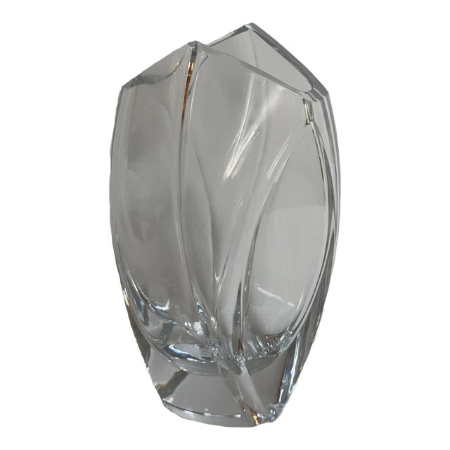 Baccarat Clear Crystal "Govern" 9" Heigh Vase Signed Rrigot For Sale