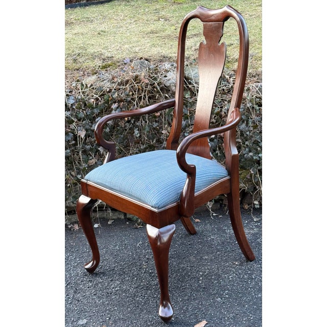 Queen Anne Late 20th Century Solid Cherry Queen Anne Dining Chairs - Set of 6 For Sale - Image 3 of 12