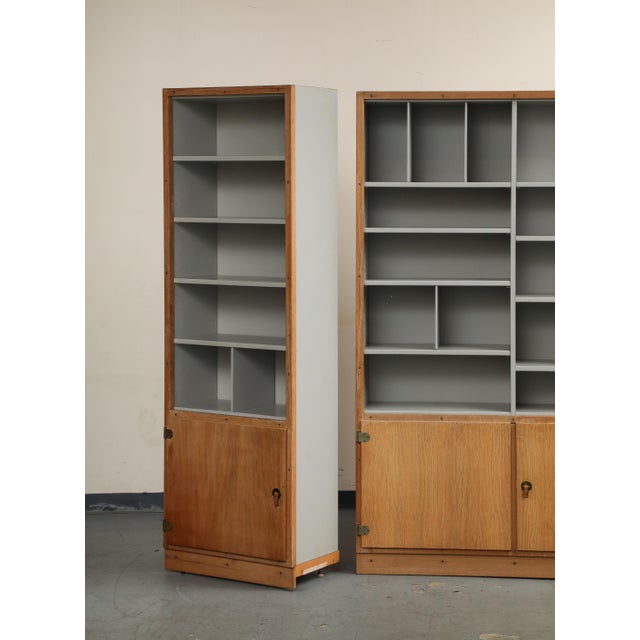 2-Piece Scandinavian Oak Bookcase System by Børge Mogensen, Denmark 1970s For Sale - Image 13 of 17