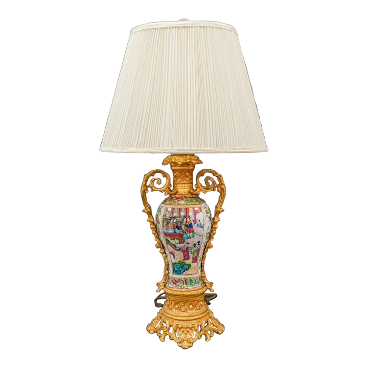 Early 20th Century Beaux Arts Style Gilt Bronze Chinese Famille