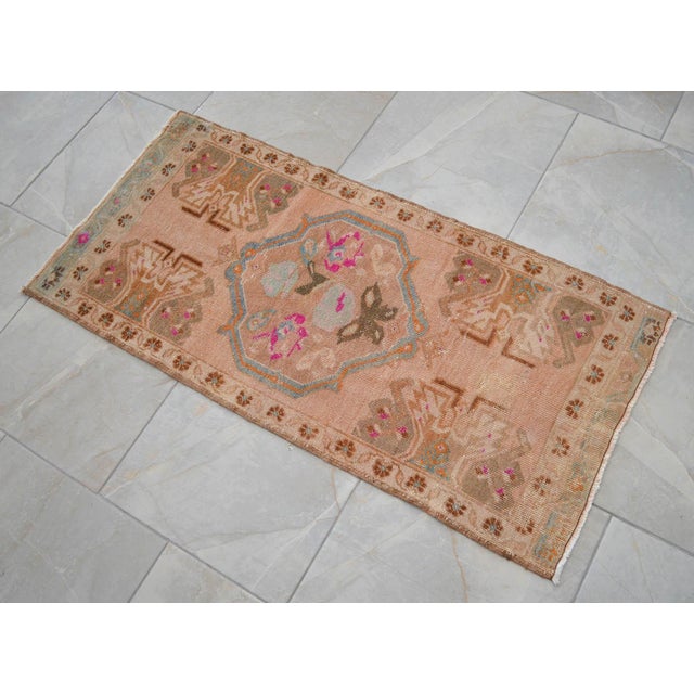 1970s Small Rug, Entryway Rug, Bath Mat, Kitchen Decor, Turkish Rug, Doormat 1'10" X 3'10" For Sale - Image 18 of 18