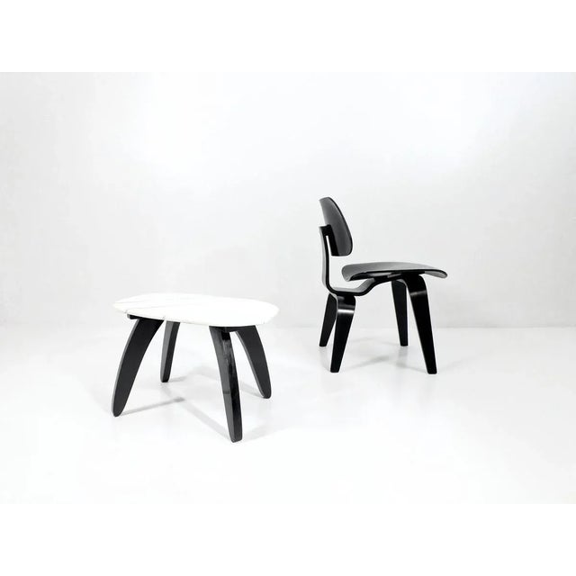 Mid-Century Modern Vintage Side Table For Sale - Image 3 of 18